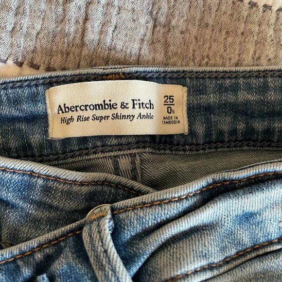 0S/25 Abercrombie & Fitch High Rise Super Skinny Ankle Jeans - Picture 1 of 4